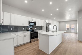 Bright and spacious kitchen